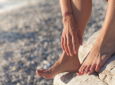 10 příčin, proč otékají nohy & 10 řešení, jak si s otoky poradit