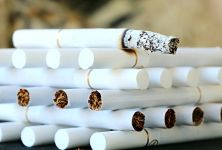 Kouření - způsobuje deprese, nebo je tlumí?