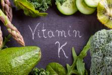 Jaké jsou zdravotní benefity vitaminu K a proč byste jej měli užívat?