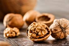 Vlašské ořechy: Porce zdraví ve skořápce 