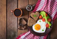 Vejce a vliv na zdraví: Vajec se nemusíte bát! Proč je dobré je častěji zařadit do jídelníčku?