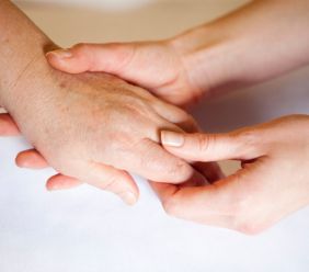 Masáž prstů - jednoduchý prostředek úlevy