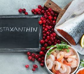 Superantioxidant z hlubin oceánu: Astaxanthin chrání srdce, pokožku i imunitu – znáte ho?